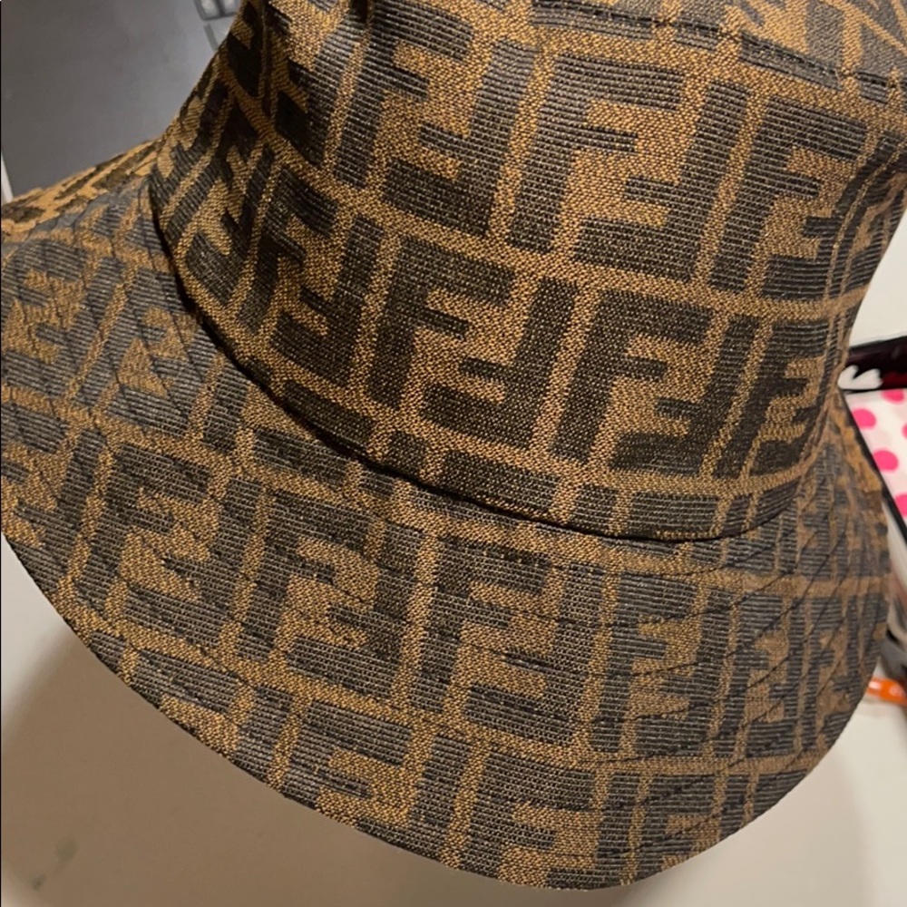 Bucket hats